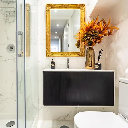 Apartment Akicity Alfama Ruby *