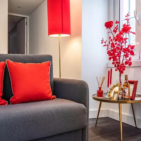 Akicity Alfama Ruby Apartment *